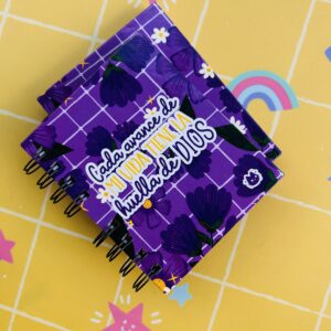 mini libreta primavera frase